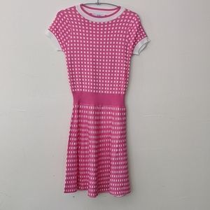 Mod cloth pink checkered dreas